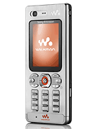 Best available price of Sony Ericsson W880 in Japan